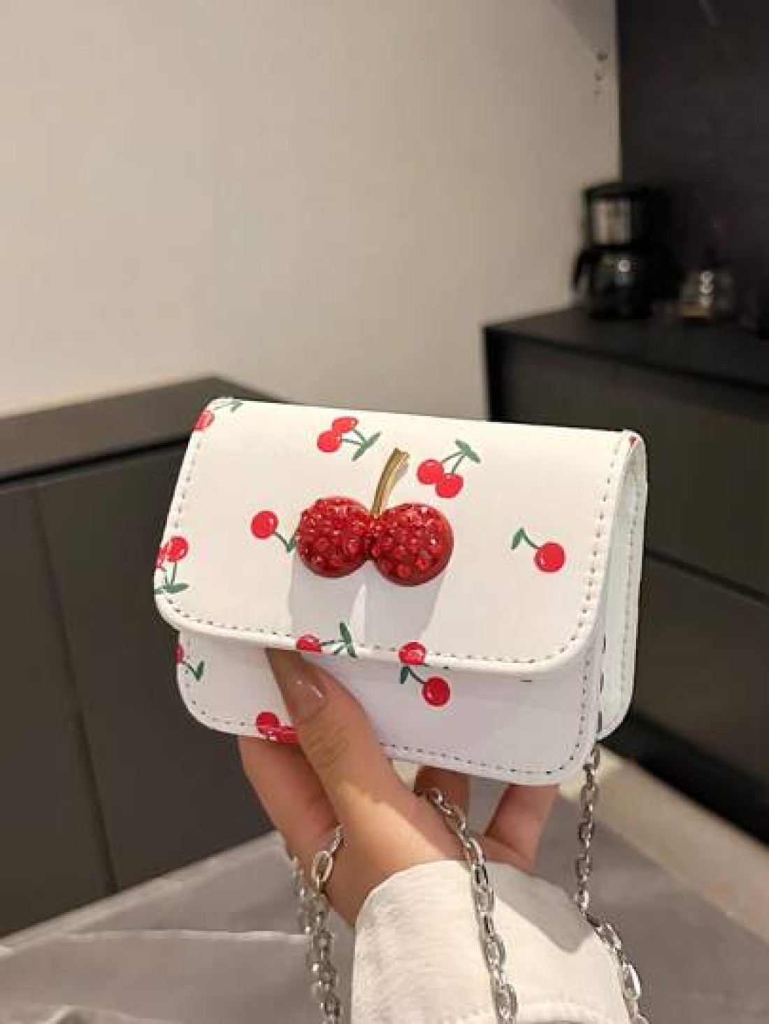 Fresh Cherry Print Mini Small Bag Foreign New Summer Cute Sweet Mini Lipstick Bag Chain Crossbody Headphone Bag Shoulder Bag Korean Fashion Crossbody Bag