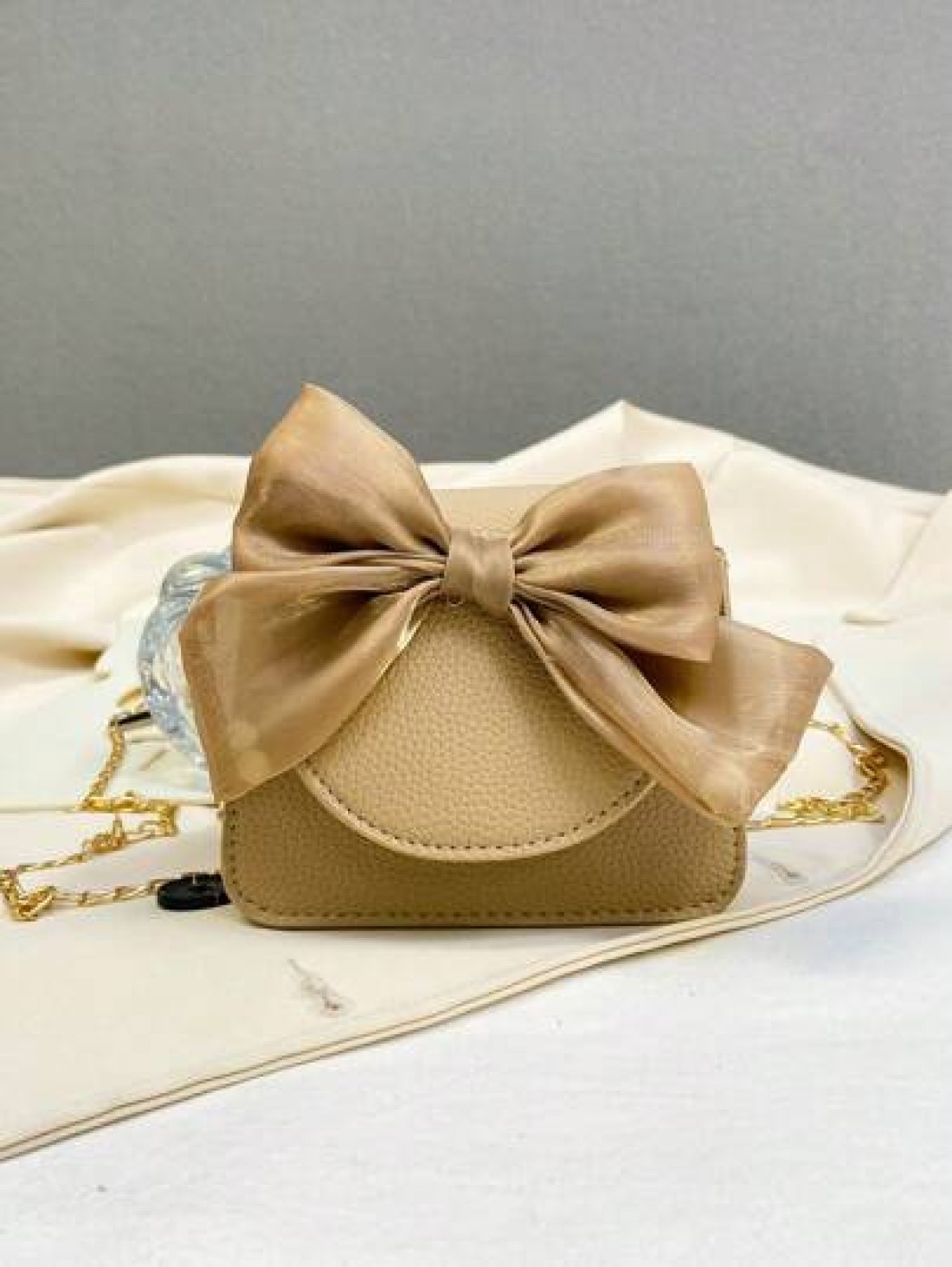 1pc Is Made Of Pu Material A High Grade Small Bag For Girls A Popular Niche Lipstick Bag A Retro Crossbody Bag A Mini Chain Small Square Bag With Lychee Pattern And Bow Which Is Sweet And Fashionable