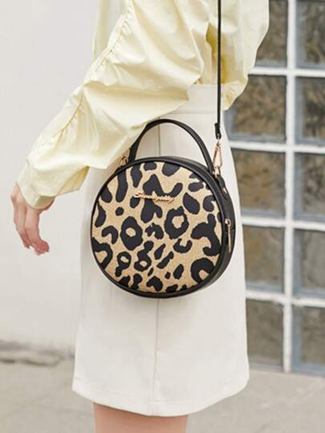Stylish Leopard Print Women s Shoulder Crossbody Round Bag Leopard Print Bag