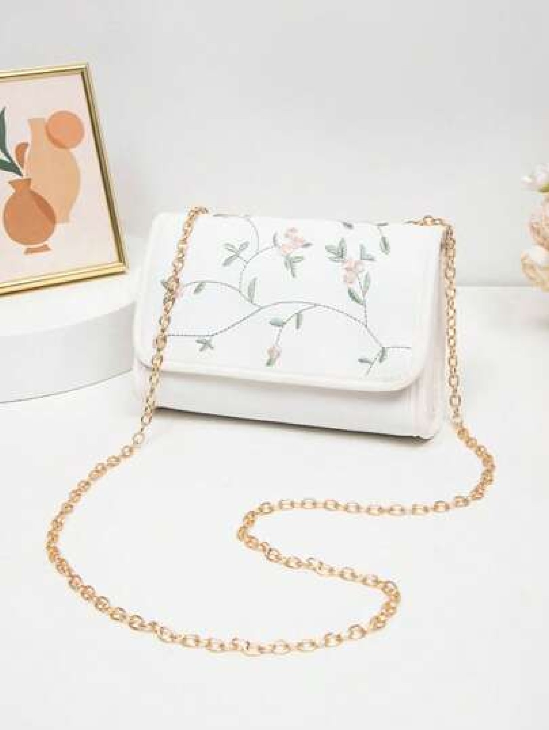 1pc Embroidered Crossbody Bag For Girls Floral Embroidery Shoulder Bag Coin Purse Chain Minimalist Crossbody Bag Suitable For Daily Use Gatherings Gift Giving An Ideal Gift Choice