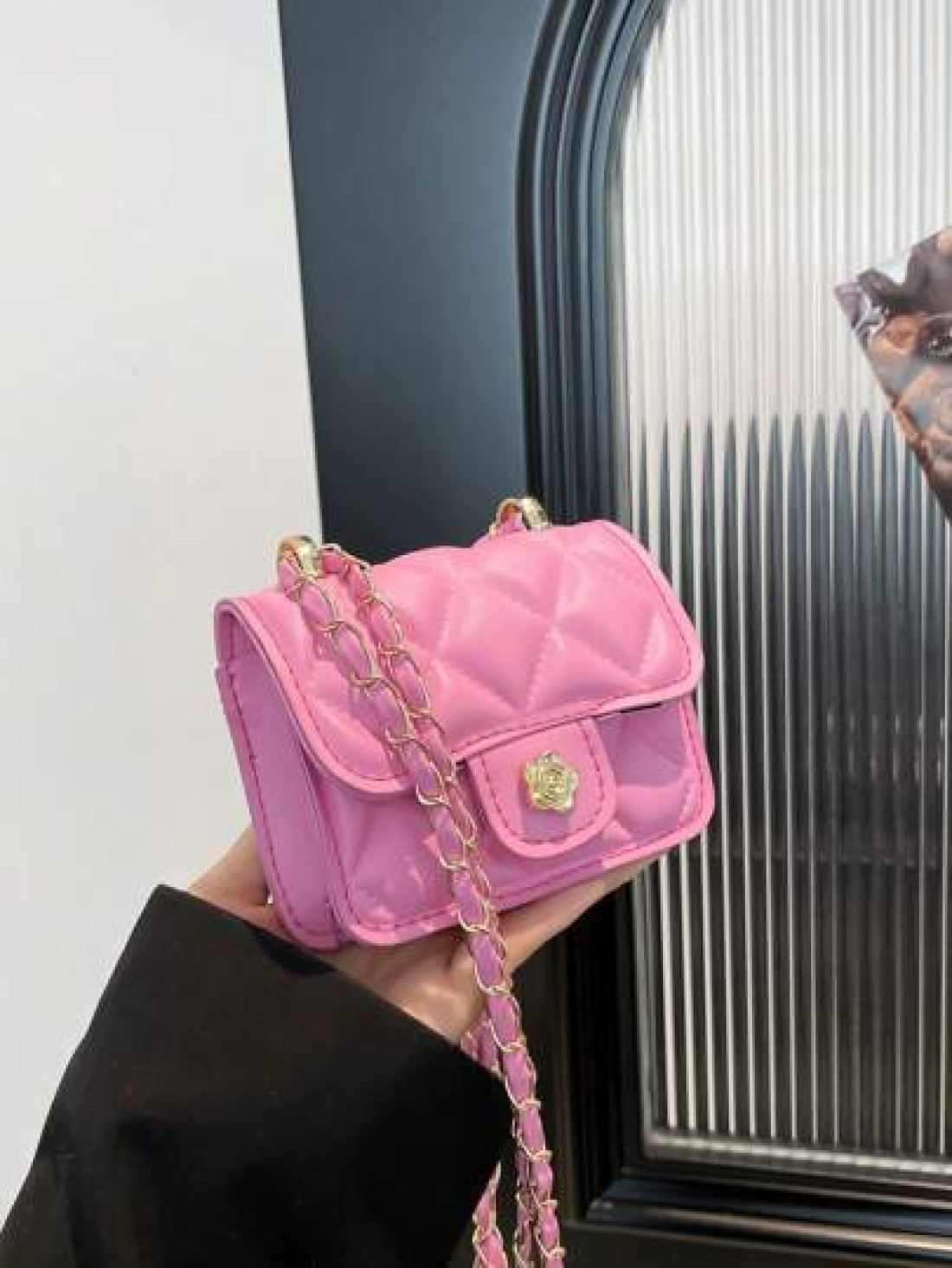 1pc Versatile Stylish Retro Crossbody Small Square Bag Mini Bag Fashion Chain Shoulder Crossbody Bag Popular New Texture Rhinestone Chain Lipstick Shoulder Crossbody Small Bag