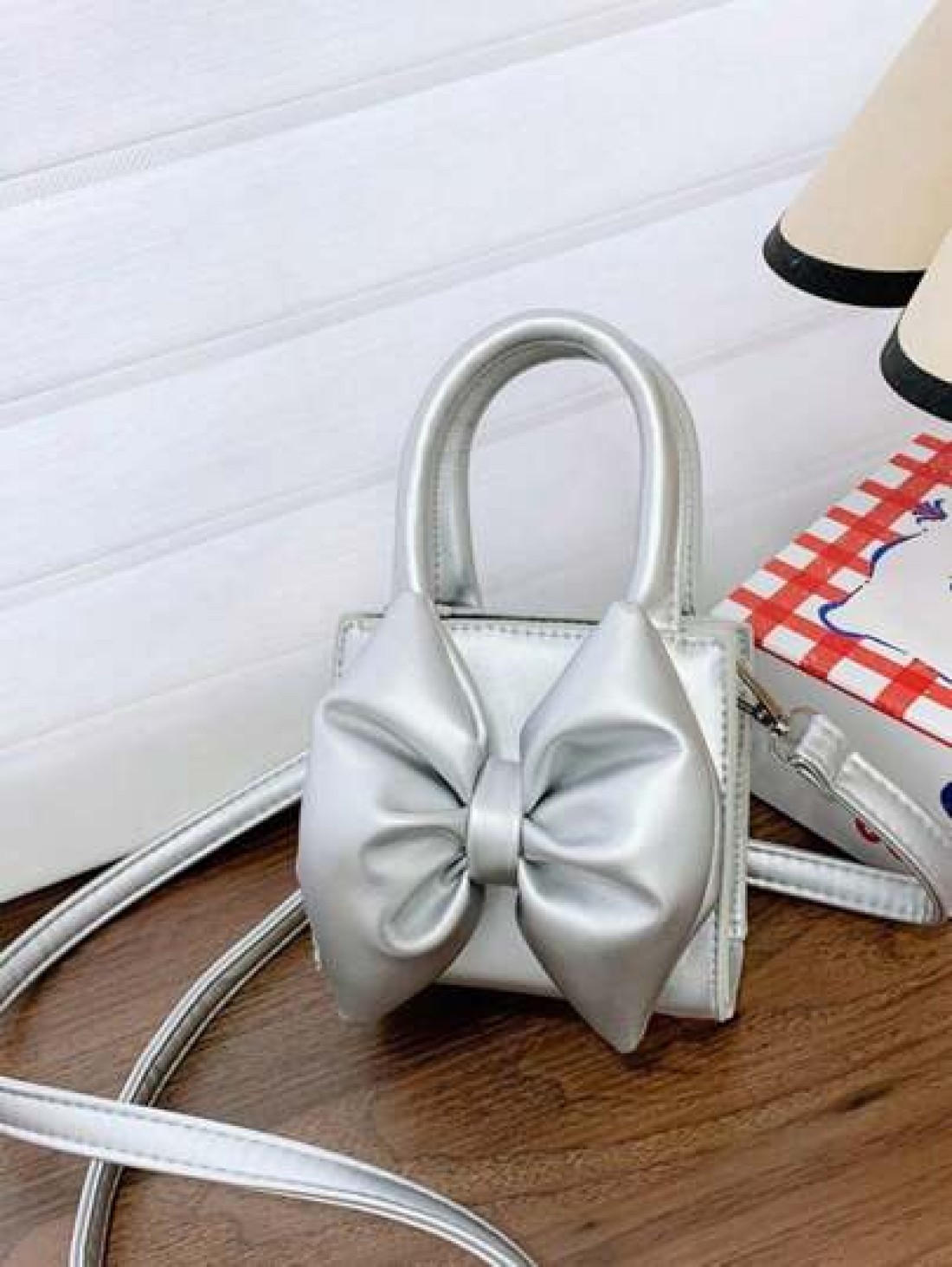 1pc Mini Pu Magnet Closure Fashion Sweet Western Bow Handbag Niche Design Out To Play Shoulder Messenger Bag Korean Highly Attractive Bag Adjustable Shoulder Strap Suitable For Going Out School Commut
