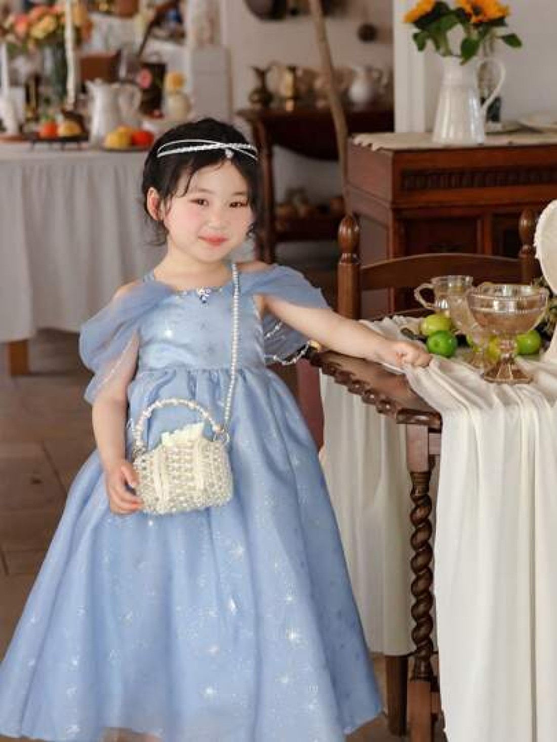 1pc Girls Pearl Drawstring Closure Cute Handbag White Beaded Crossbody Bag Suitable For Spring Summer