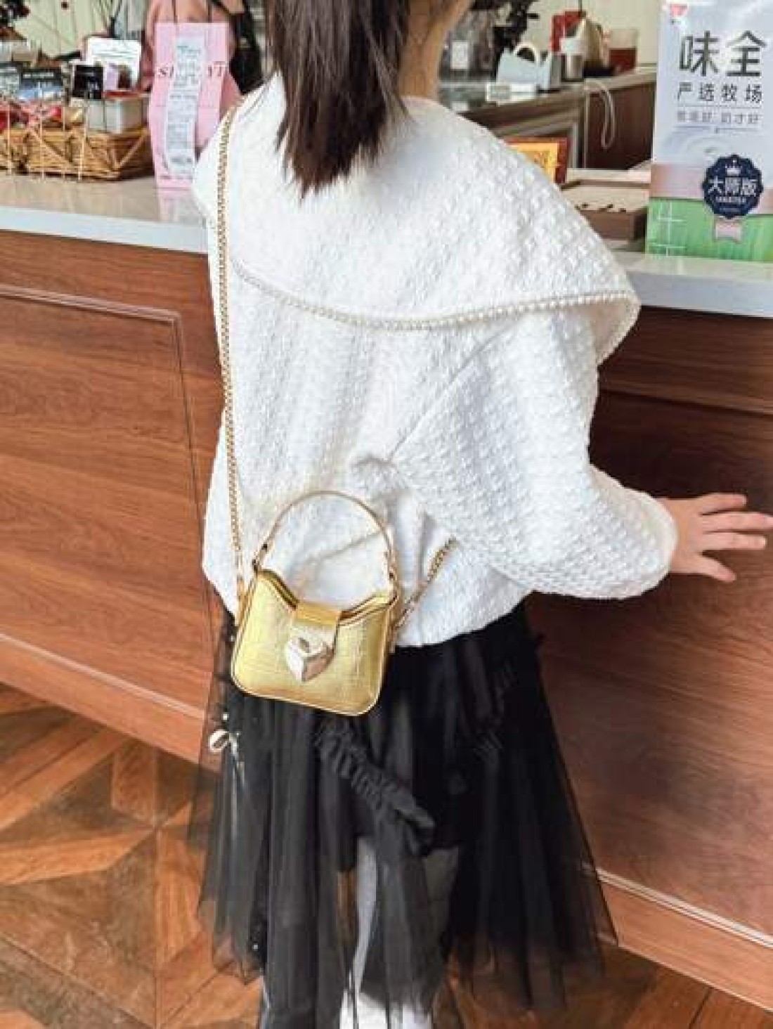 New Exported Children s Bag Girls Shoulder Handbag Mini Solid Color Heart Baby Alligator Texture Shoulder Bag