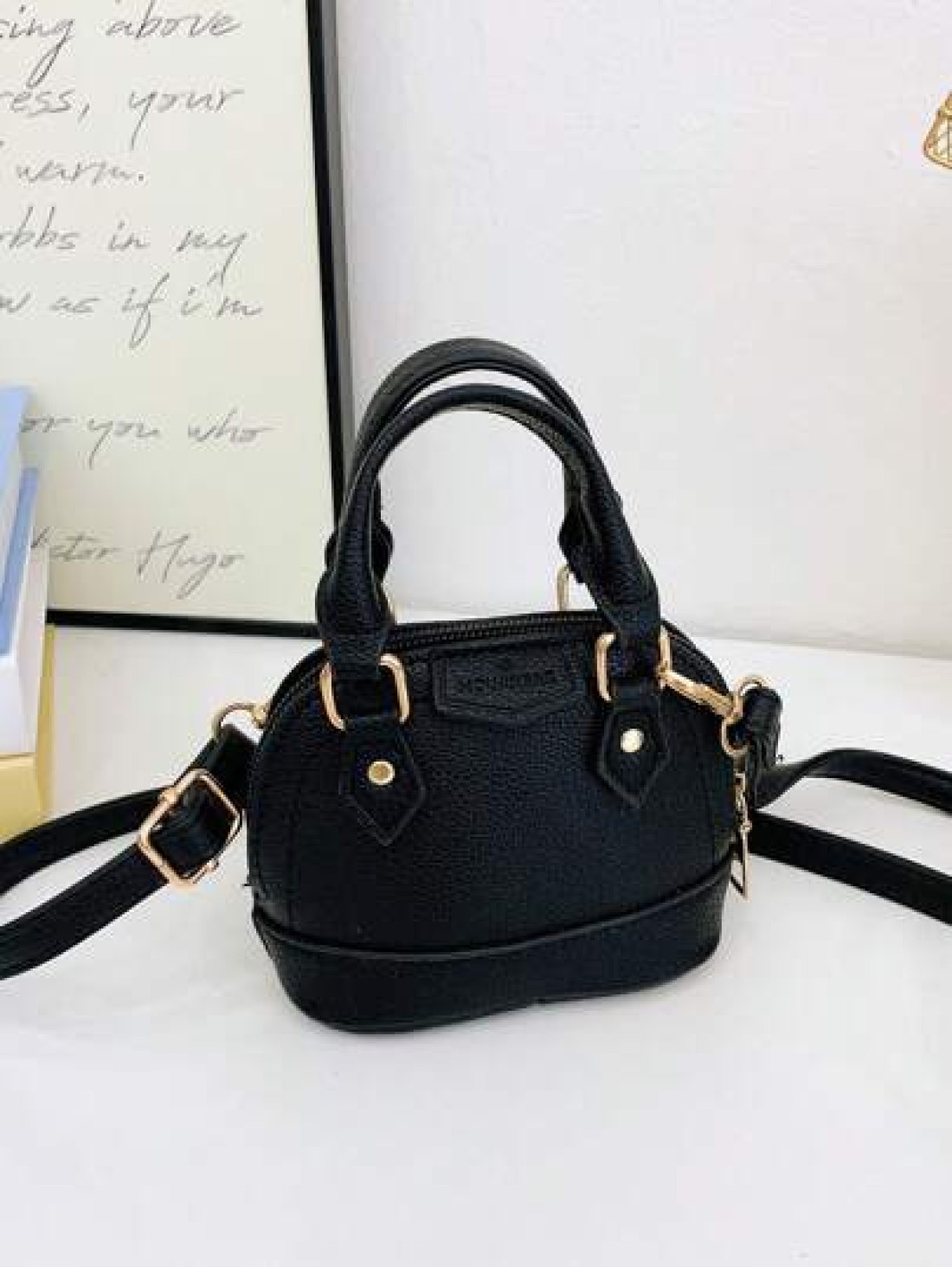 1pc Fashionable Textured Small Bag Fashionable Casual Shoulder Messenger Bag High End Korean Small Shell Bag Handbag Messenger Bag Lipstick And Coin Accessories Bag Pu Material High End Solid Color Co