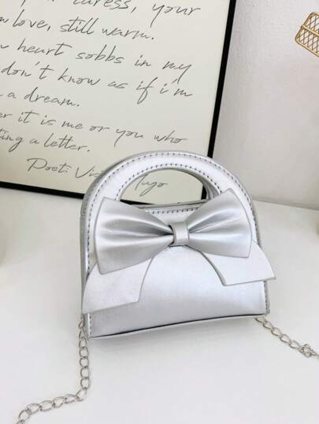 1pc Fashionable Popular Chain Bag Handbag Bow Shoulder Bag Cute Crossbody Bag With Cute Sweet Bow Decoration Handbag Pu Material Magnetic Buckle Opening And Closing Suitable For Shopping Attending Par