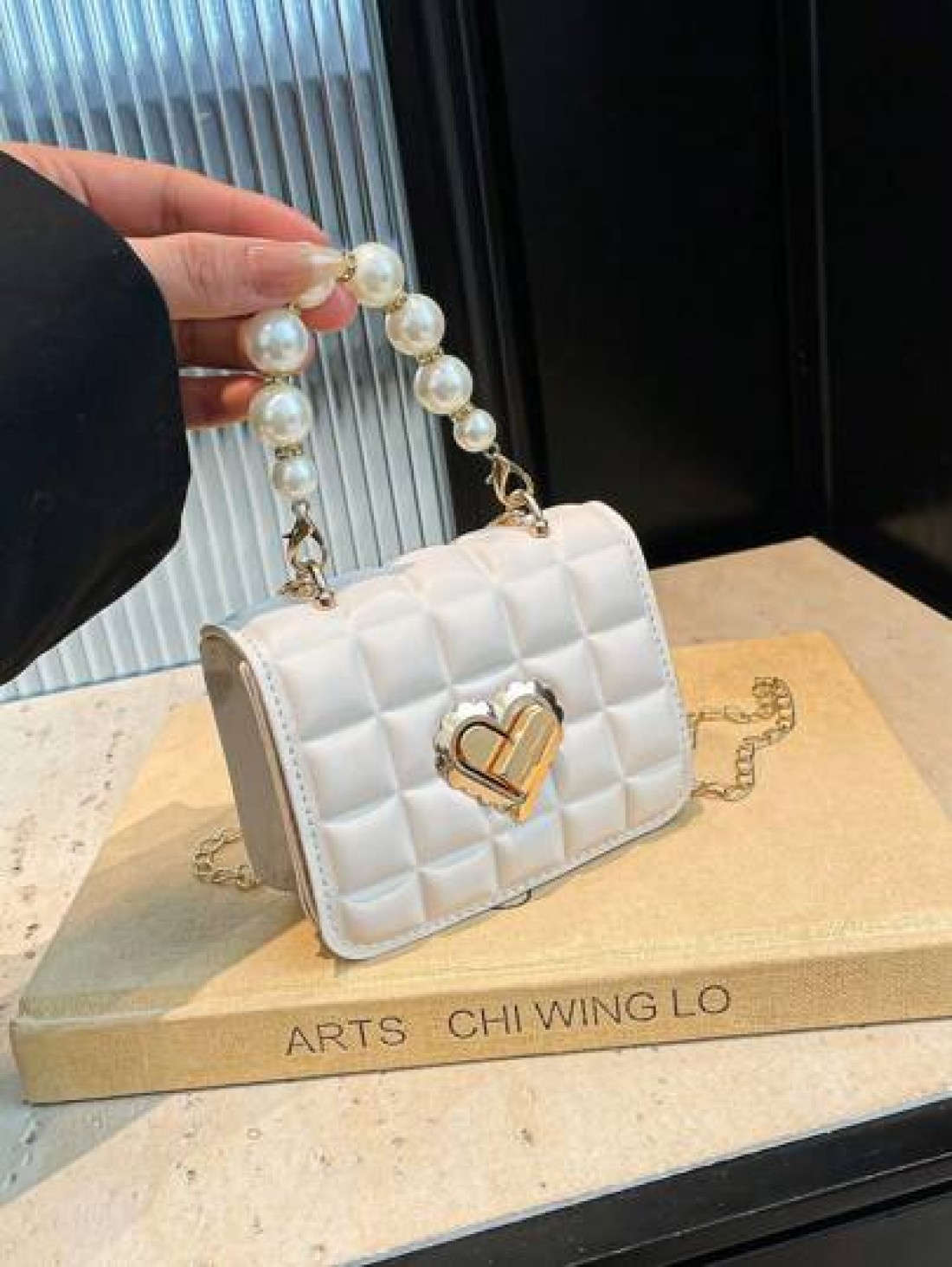1pc Cute Sweet Messenger Bag Korean Style Fashion Coin Purse Solid Color Casual Pu Texture Small Square Bag Handbag Pearl Handle Chain Shoulder Strap Lock Buckle Fashion Chain Messenger Bag Fashion Pr