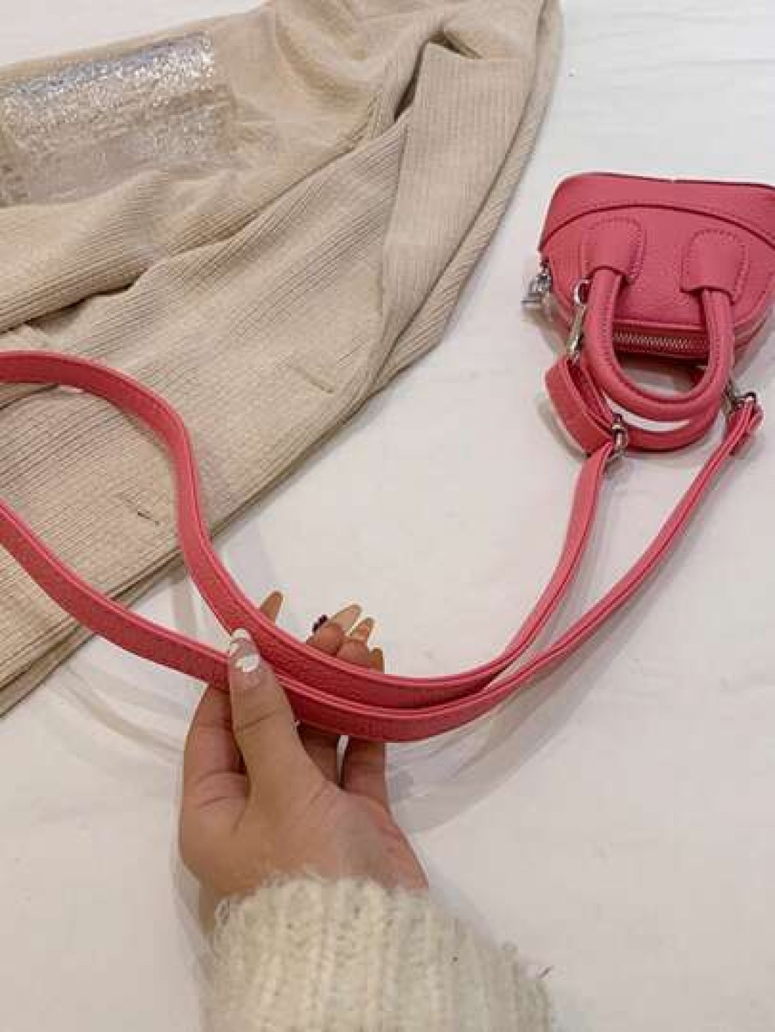 1pc Litchi Pattern Small Shell Children s Candy Color Mini Crossbody Lipstick Bag Crossbody Coin Purse Comfortable Fabric Light And Compact The Internal Space Is Very Open Suitable For Daily Use When