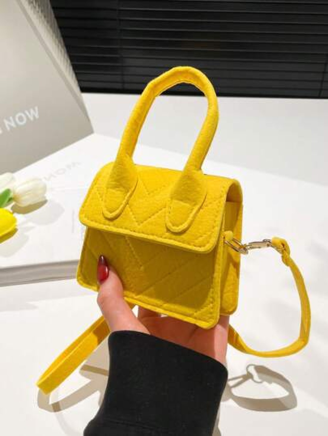 1 Piece Of Magnet Closure Fashionable Diamond Grid Mini Candy Color Handbag Niche Design Highly Attractive Versatile Adjustable Shoulder Strap Shoulder Messenger Bag Suitable For Teenagers To Travel S