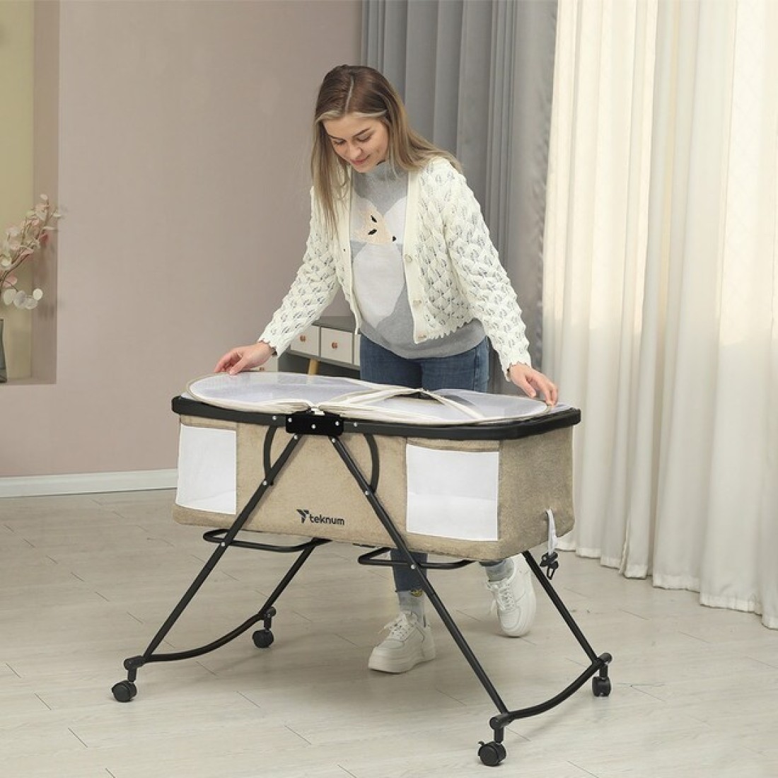 Teknum 3-IN-1 Baby Cot/Cradle w/ Mosquito net &amp; Wheels &ndash; Ivory