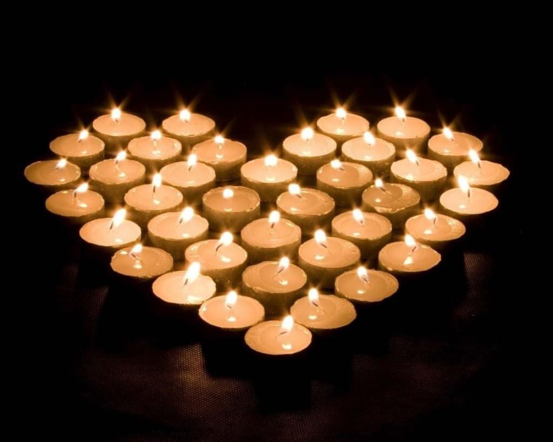 Star Cook 8 Hour Tea Lights Candles (150 Pack) - White Long Lasting Tea Lights - Unscented - 3.8 X 2.3 Cm, 8Hr