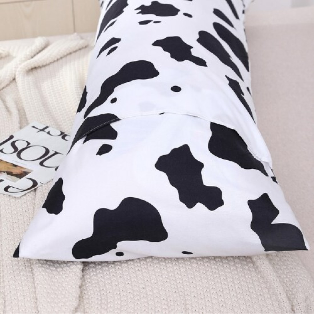 LUNA HOME 1 Piece Long Body Pillow Case, Cow Moo Moo Design. Black and White.