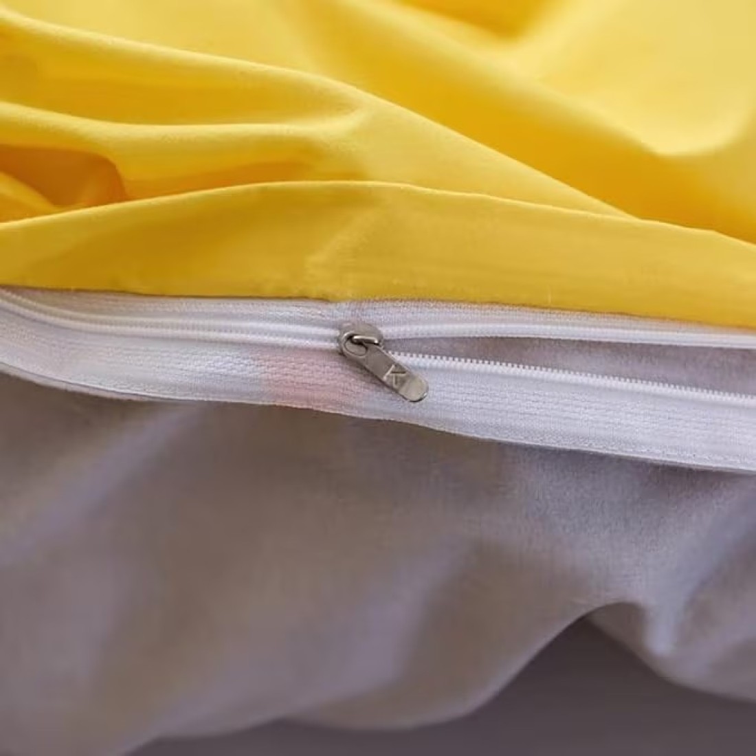GOLDEN HOME 6-Piece King Size Duvet Cover Set, 1 Duvet Cover + 1 Fitted Sheet + 4 Pillow Cases, Microfibre, Muesli
