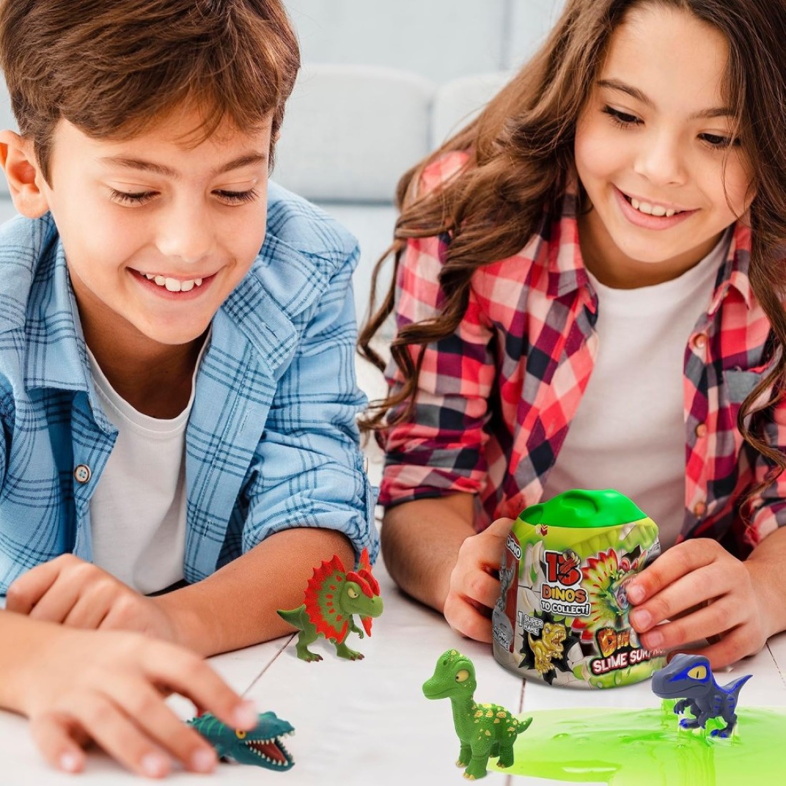 CRAZE Magic Slime - Dinorex Capsule with Slime Children and Collectable Dinosaur Figures - 13 Dinosaurs to Collect, 1 of which Super Rare
