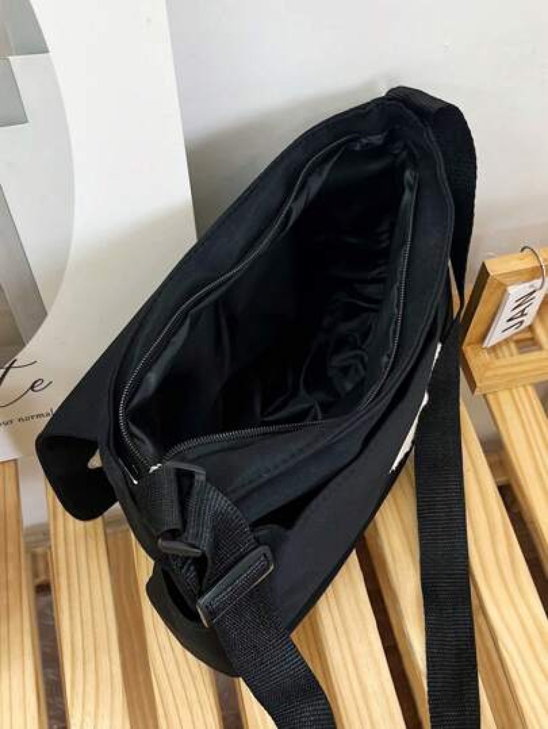 1pc Teenage Girls Star Printed Nylon Crossbody Bag With Flap Cover And Large Capacity Tote Bag