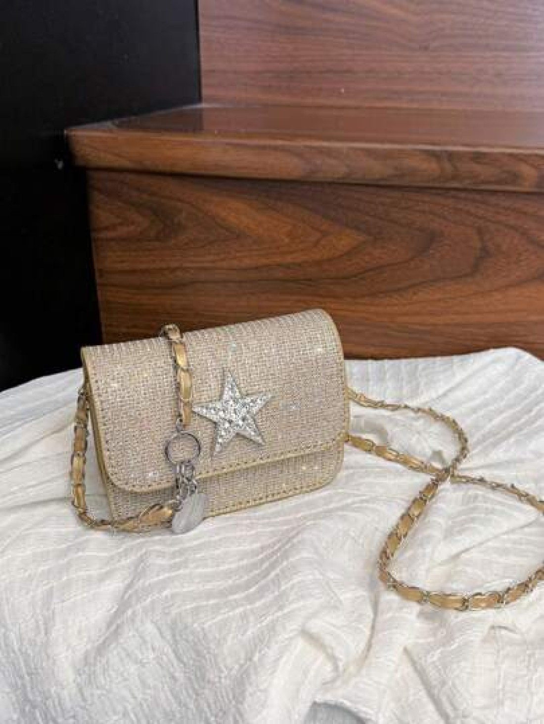 1pc Fashionable Sweet Shining Star Bag Crossbody Super Hot Chain Versatile Exquisite Small Bag Niche Mini Lipstick Bag Fashionable Chain Shoulder Strap With Sweet Five Pointed Star Decoration Suitable