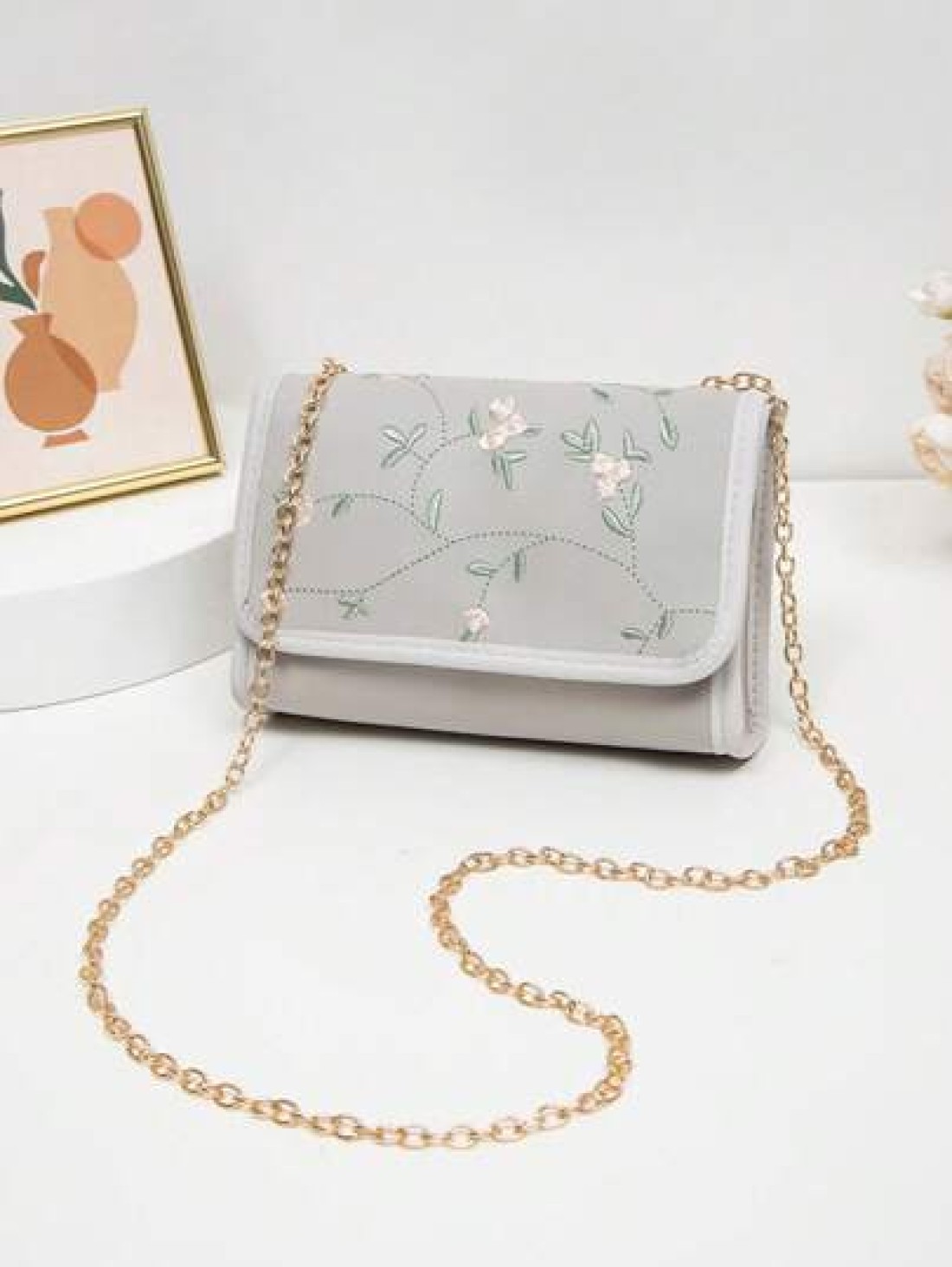 1pc Embroidered Crossbody Bag For Girls Floral Embroidery Shoulder Bag Coin Purse Chain Minimalist Crossbody Bag Suitable For Daily Use Gatherings Gift Giving An Ideal Gift Choice