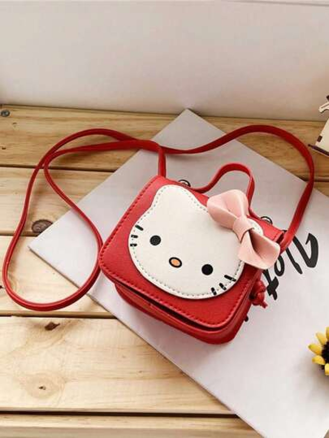 Sanrio Sanrio Hello Kitty Cartoon Children s Bag Cute Princess Casual Bag Girls Messenger Bag Small Shoulder Bag Coin Case For Lipstick Brush Skincare Mobile Phone Coin Small Items For Home Gift Vacat
