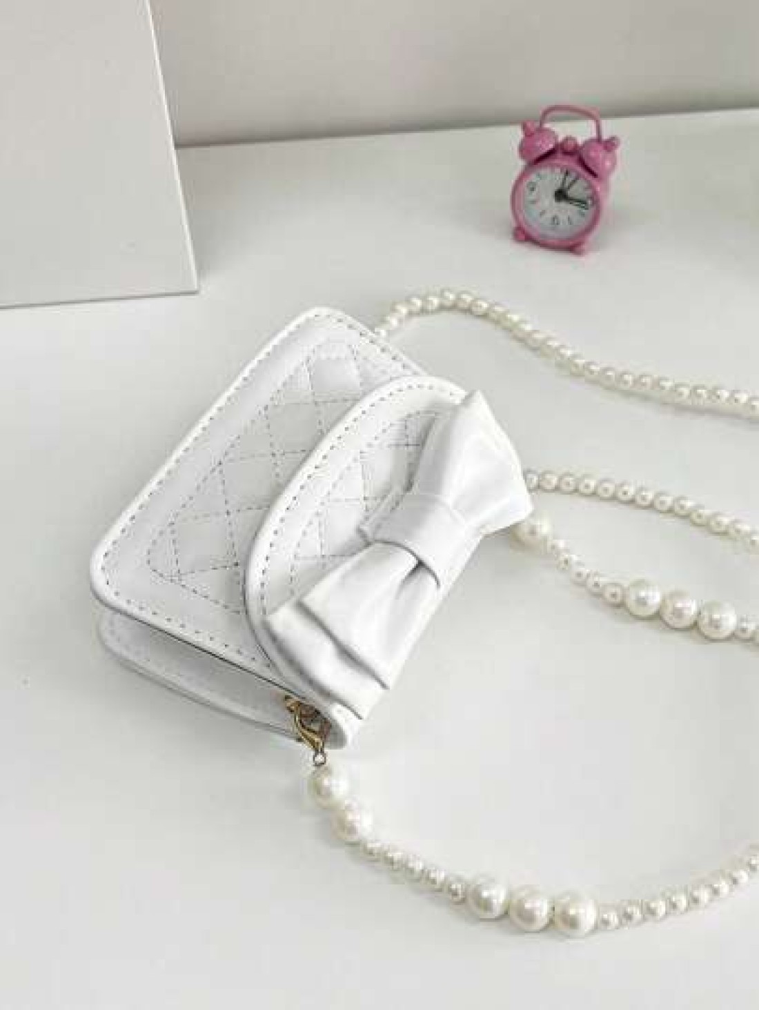1pc Young Girl Casual Fashion Bowknot Rhombus Embroidery Thread Pearl Chain Crossbody Bag Suitable For Daily Use
