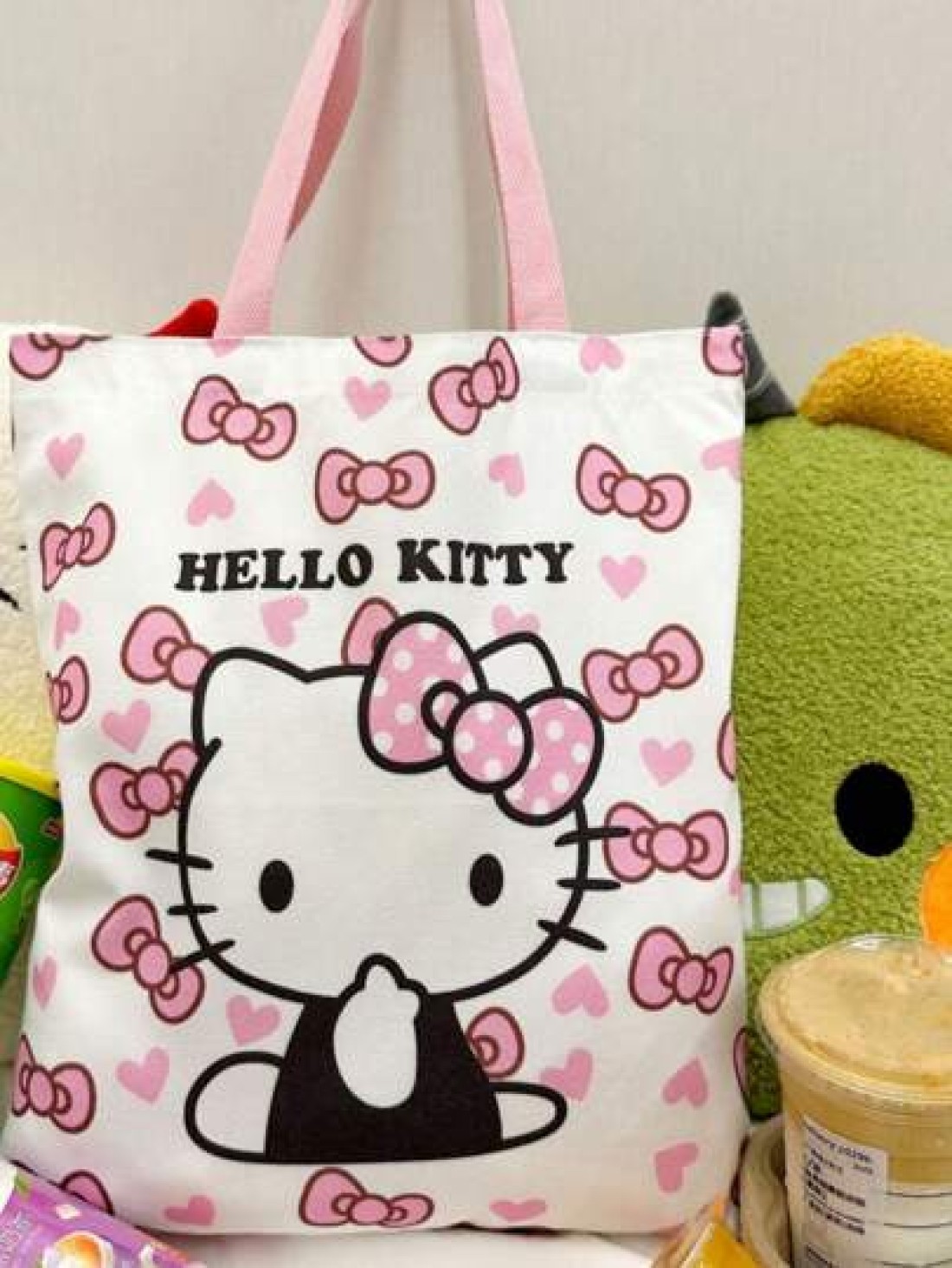 Sanrio Cartoon Sanrio Hello Kitty Kuromi New Large Capacity Commuting Canvas Bag Girls Anime Kawaii Cartoon Pattern And Stylish School Design