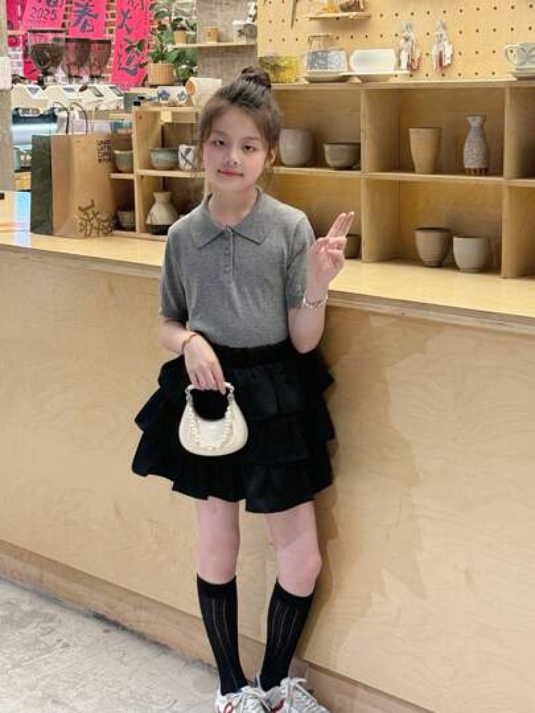 New Korean Style Pearl Handbag With Shoulder Strap Mini Hard Case Moon Decor Accessory Bag Small Women s Purse For Lipstick Coin Key