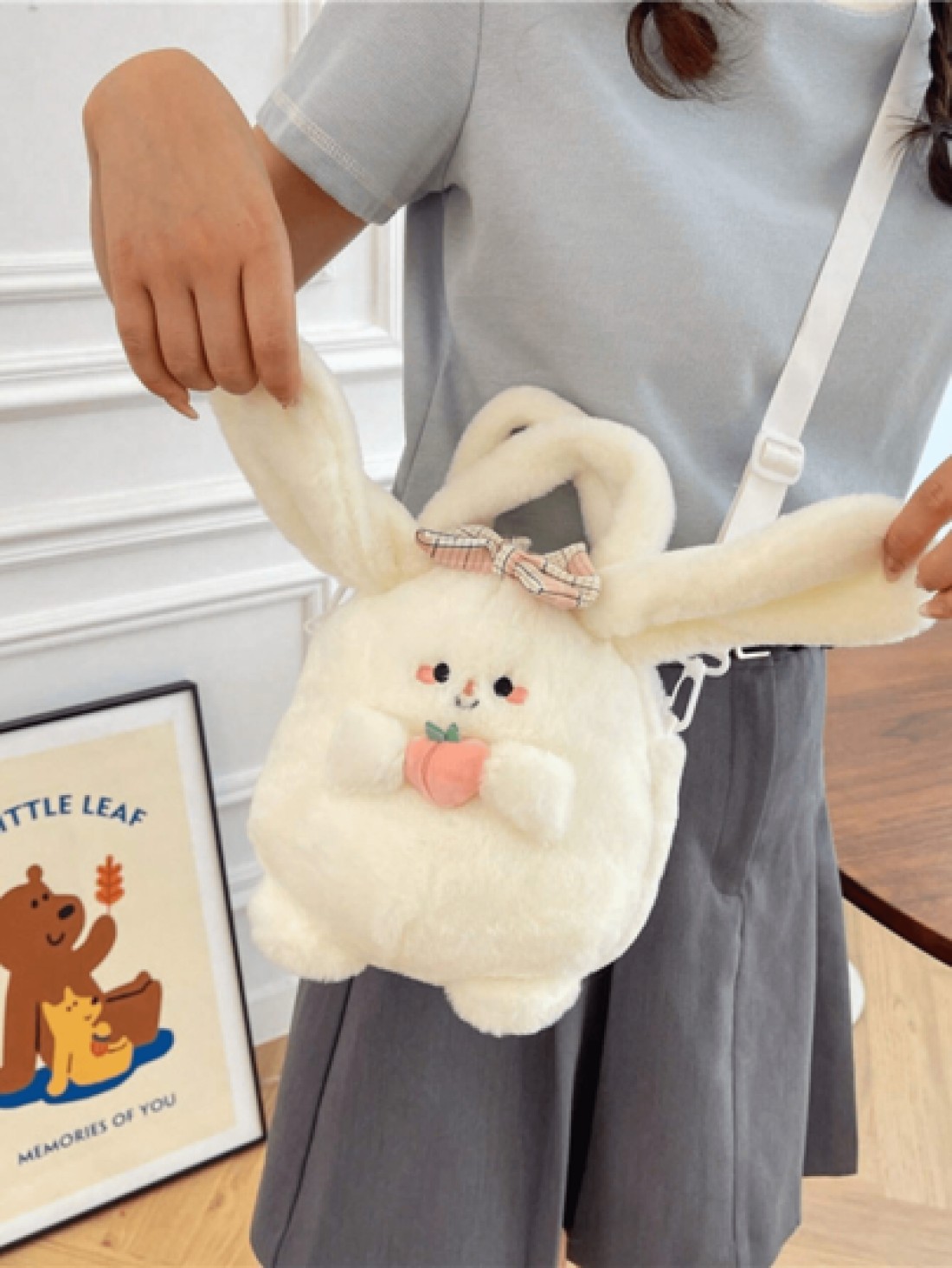 Cute Fruit Doll Tote Bag Cartoon Crossbody Bag Cartoon Cute Tote Bag Fluffy Faux Fur Shoulder Purse Small Shoulder Bag Crossbody Bag