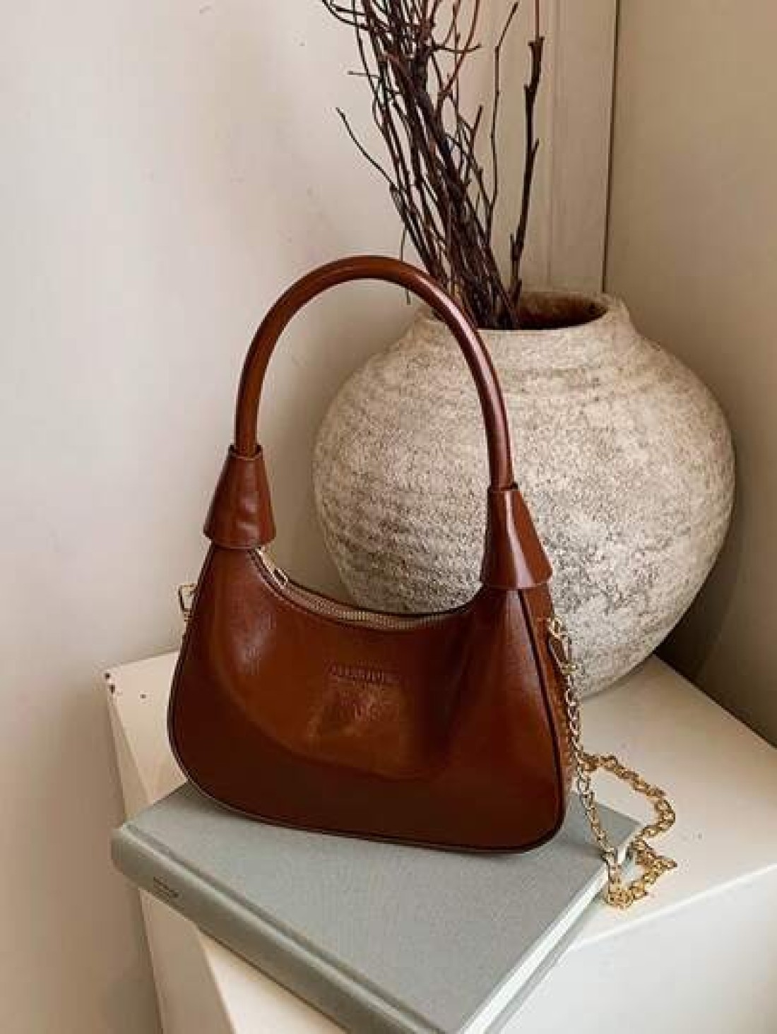 1pc New Fashion Girls Niche Bag Pu Material And Fashionable New Bag Exquisite And Beautiful Small Bag Can Be Cross Body Adjustable Shoulder Strap Casual And Fashionable Very Suitable For Taking Out To