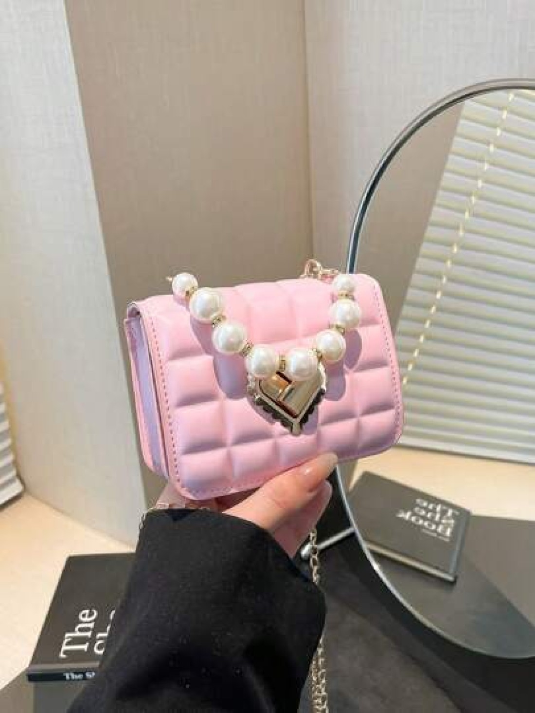1pc Cute Sweet Messenger Bag Korean Style Fashion Coin Purse Solid Color Casual Pu Texture Small Square Bag Handbag Pearl Handle Chain Shoulder Strap Lock Buckle Fashion Chain Messenger Bag Fashion Pr