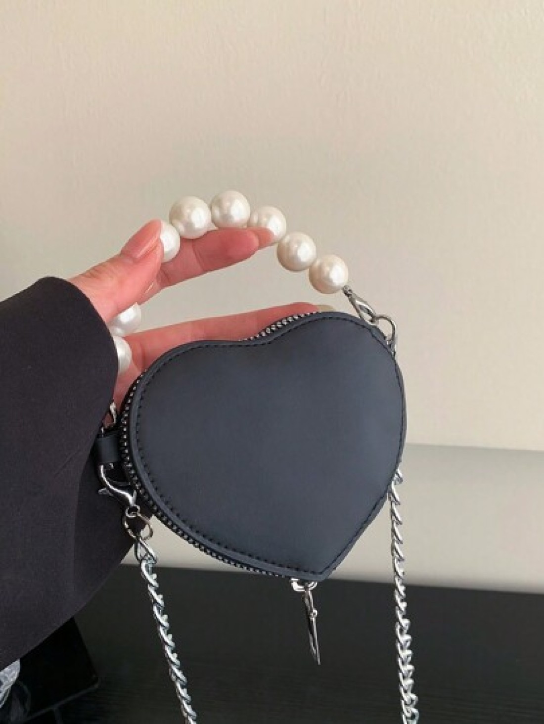 Stylish Cute And Elegant Love Mini Bag Available In Burgundy Pink Black And White Colors Pearl Handbag Shoulder Crossbody Bag Lipstick Coin Purse Perfect For Daily Outings Christmas Spring Festival An