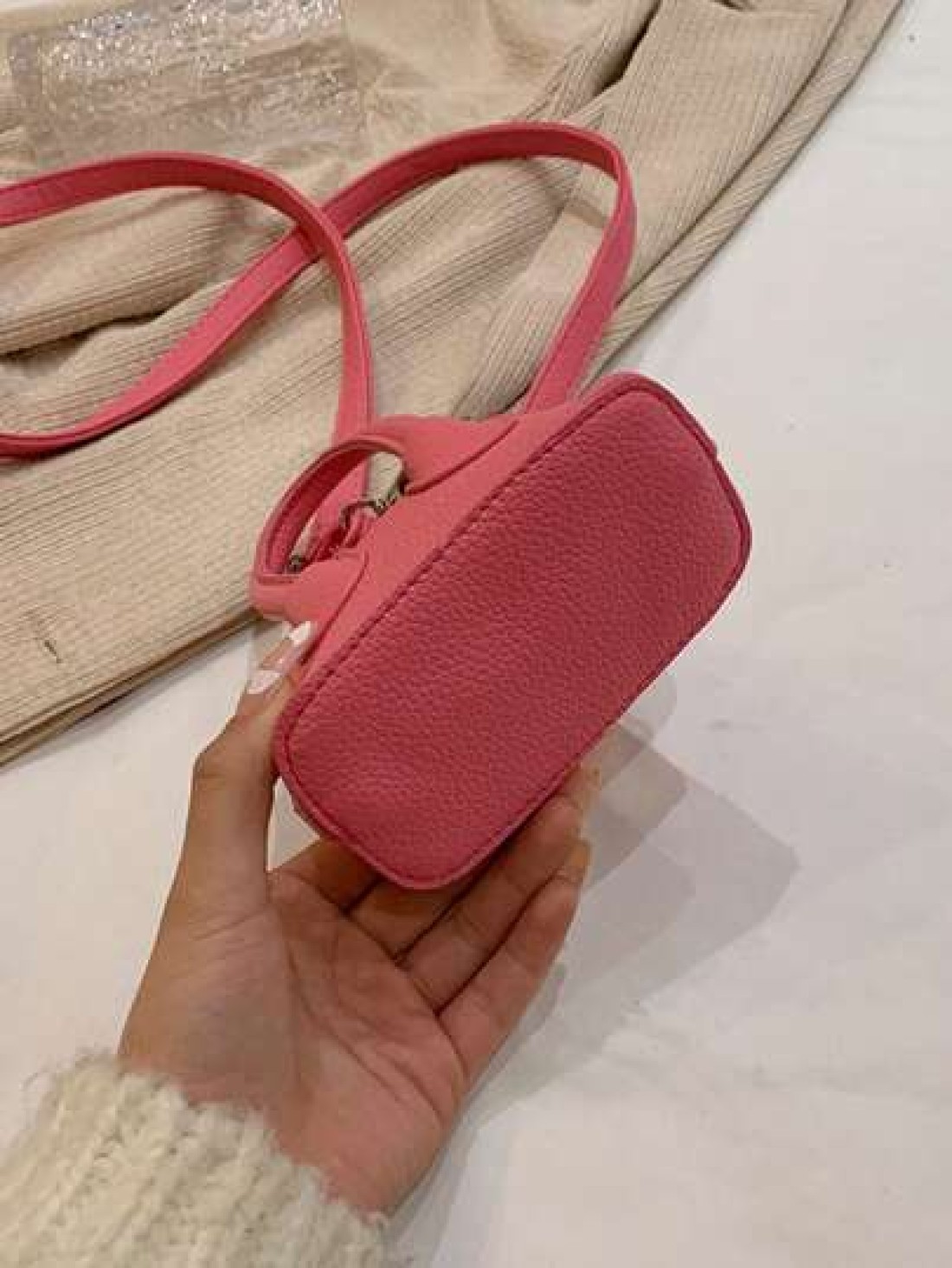 1pc Litchi Pattern Small Shell Children s Candy Color Mini Crossbody Lipstick Bag Crossbody Coin Purse Comfortable Fabric Light And Compact The Internal Space Is Very Open Suitable For Daily Use When