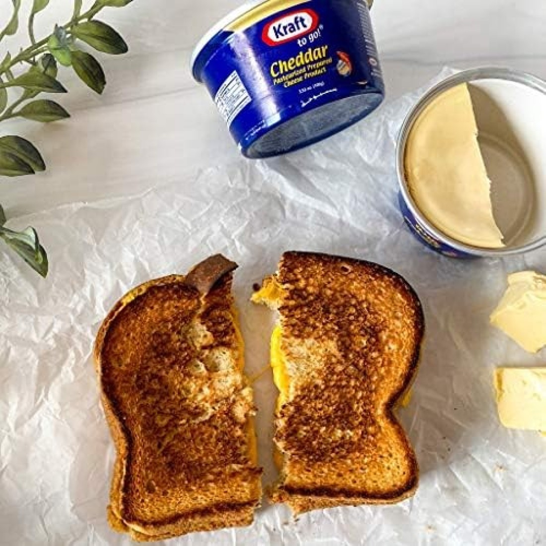KRAFT CHEDDAR CHEESE TIN 100GM