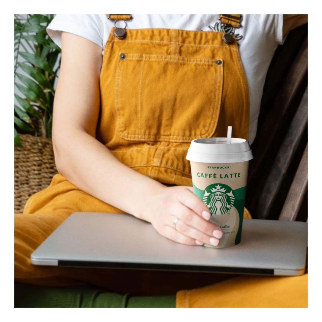 Starbucks Caffe Latte Coffee Drink, 220ml