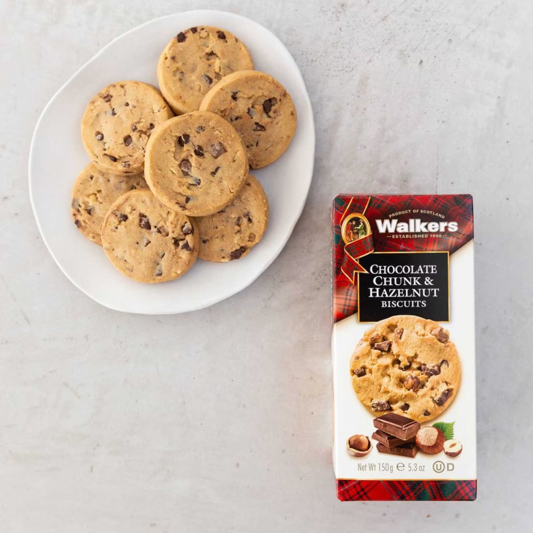 Walker&#39;s Chocolate Chunk and Hazelnut Biscuits, 150g