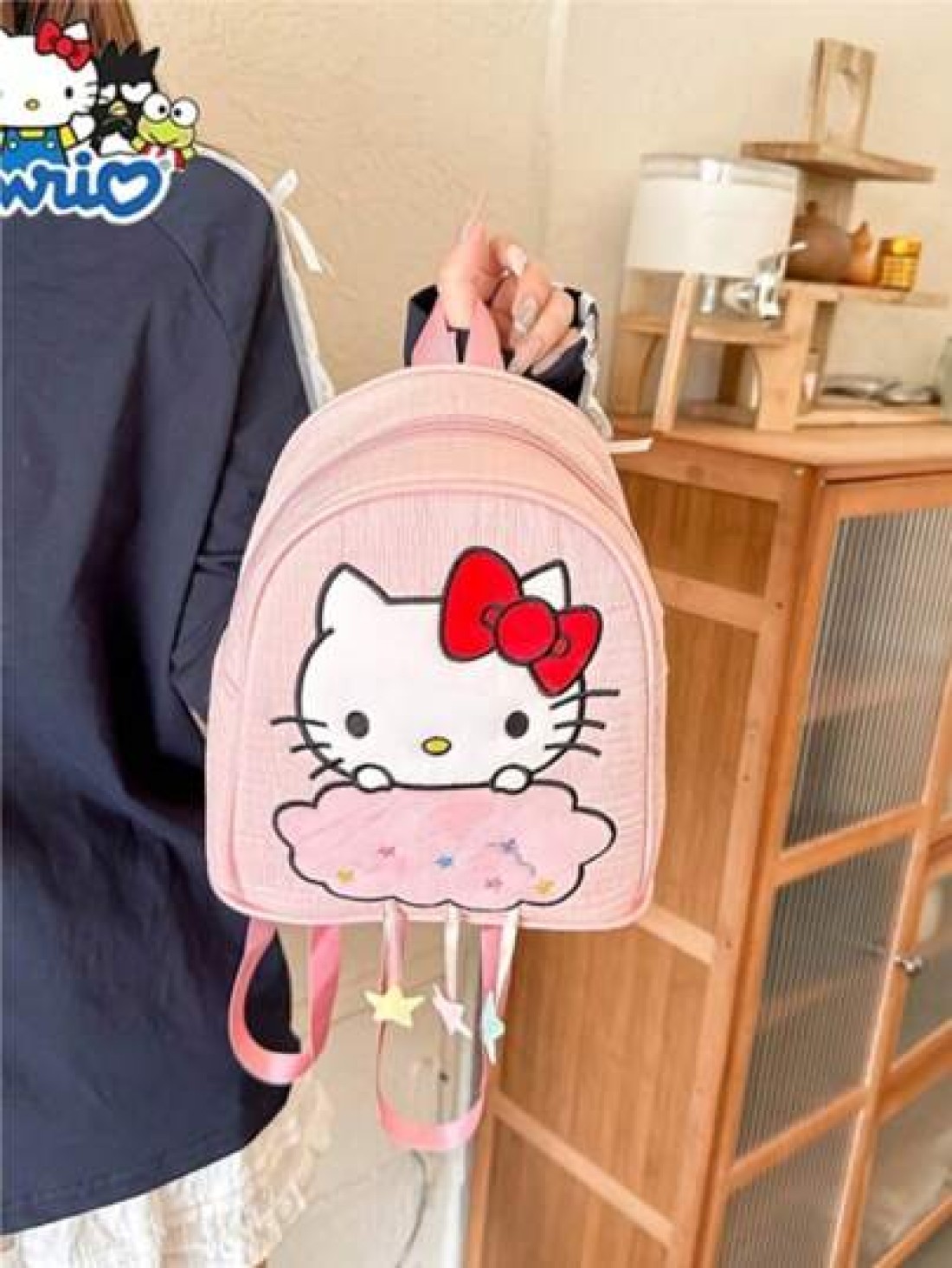 Sanrio حقيبة خفيفة متعددة الاستخدامات للتسوق والحفلات بتصميم كارتوني لطيف يظهر قطة سوداء ميلودي قابلة للعكس للا