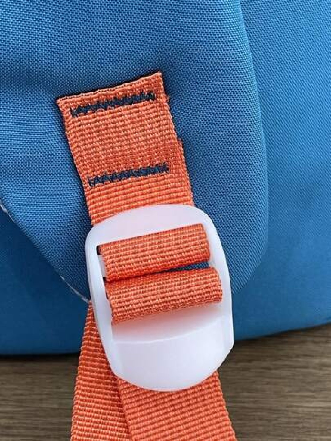 1pc New Fashion Versatile High Quality Contrast Color Student Backpack Large Capacity Water Resistant Suitable For Commute And Outdoor Use