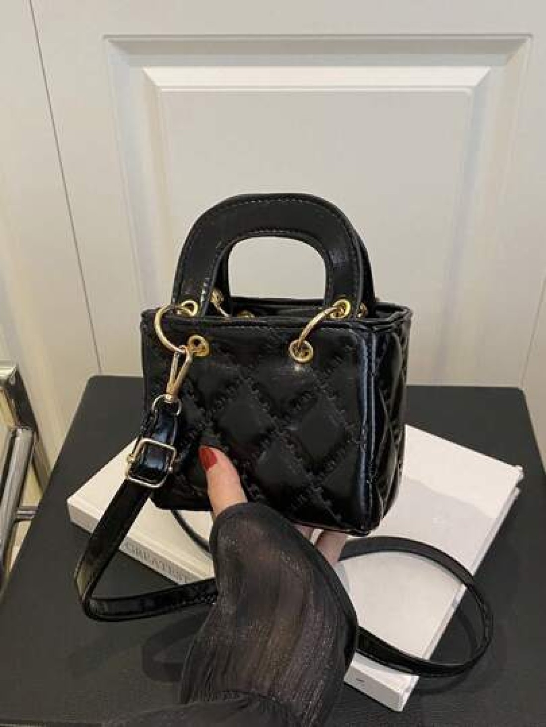1pc New Cute Girl Niche High End Pu Crossbody Small Square Bag Zipper Closure And Fashionable New Bag Fresh And Dopamine Color Matching Youthful Girl Style Adjustable Shoulder Strap Can Be Worn On Sho