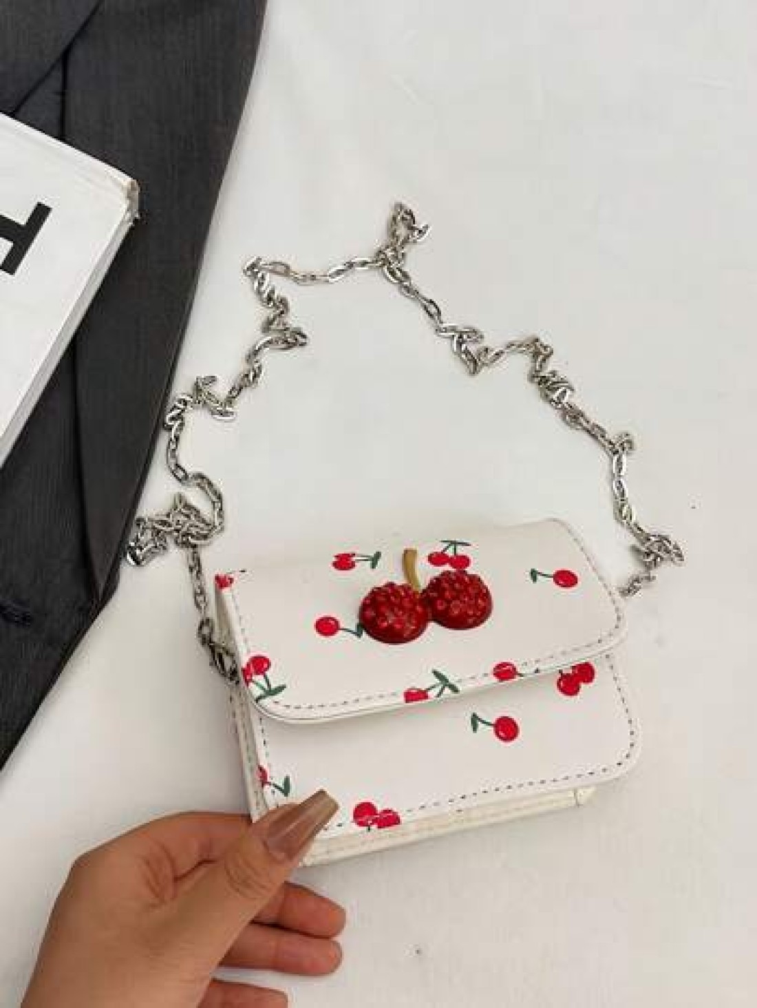 Fresh Cherry Print Mini Small Bag Foreign New Summer Cute Sweet Mini Lipstick Bag Chain Crossbody Headphone Bag Shoulder Bag Korean Fashion Crossbody Bag
