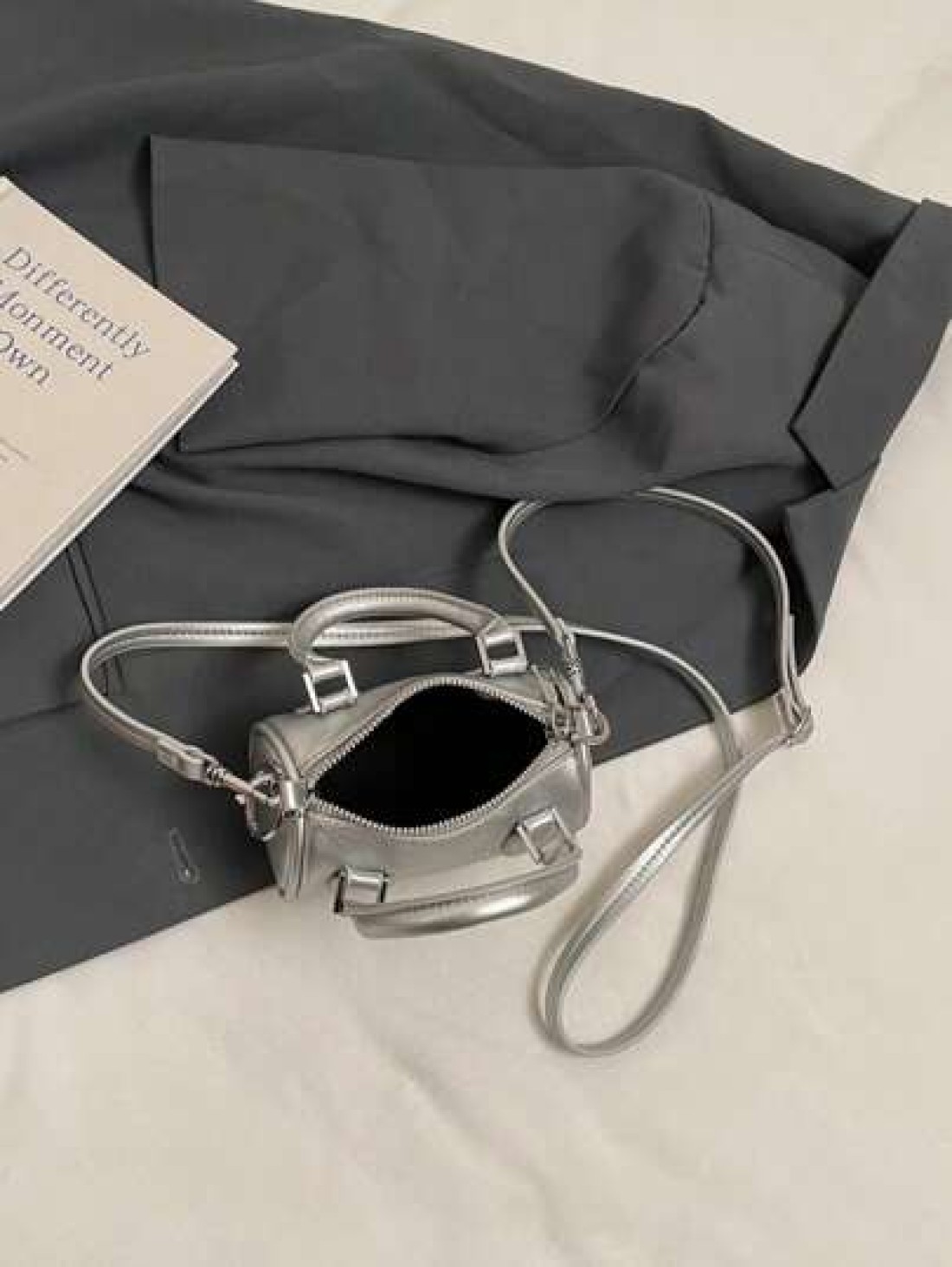 Girls Letter Print Mini Pillow Handbag Shoulder Messenger Bag