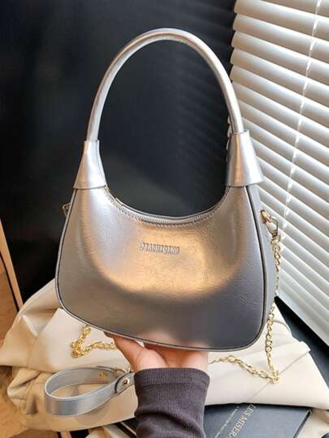 1pc New Fashion Girls Niche Bag Pu Material And Fashionable New Bag Exquisite And Beautiful Small Bag Can Be Cross Body Adjustable Shoulder Strap Casual And Fashionable Very Suitable For Taking Out To