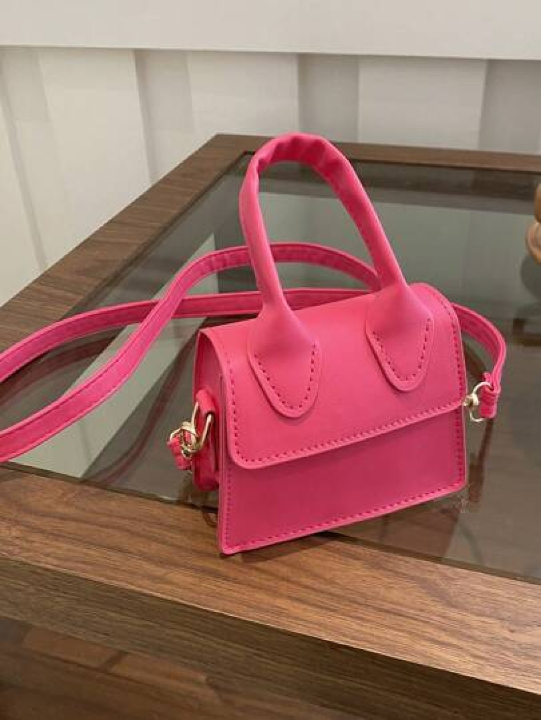 1pc Solid Color PU Flap Closure Mini Handbag Fashionable Retro Tote Shoulder Crossbody Square Bag Suitable For Daily Use