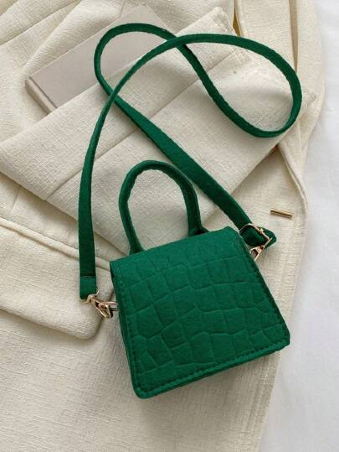A New Cute Mini Handbag Messenger Bag Versatile Casual Handbag Solid Color Multiple Colors To Choose From Lightweight Coin Purse
