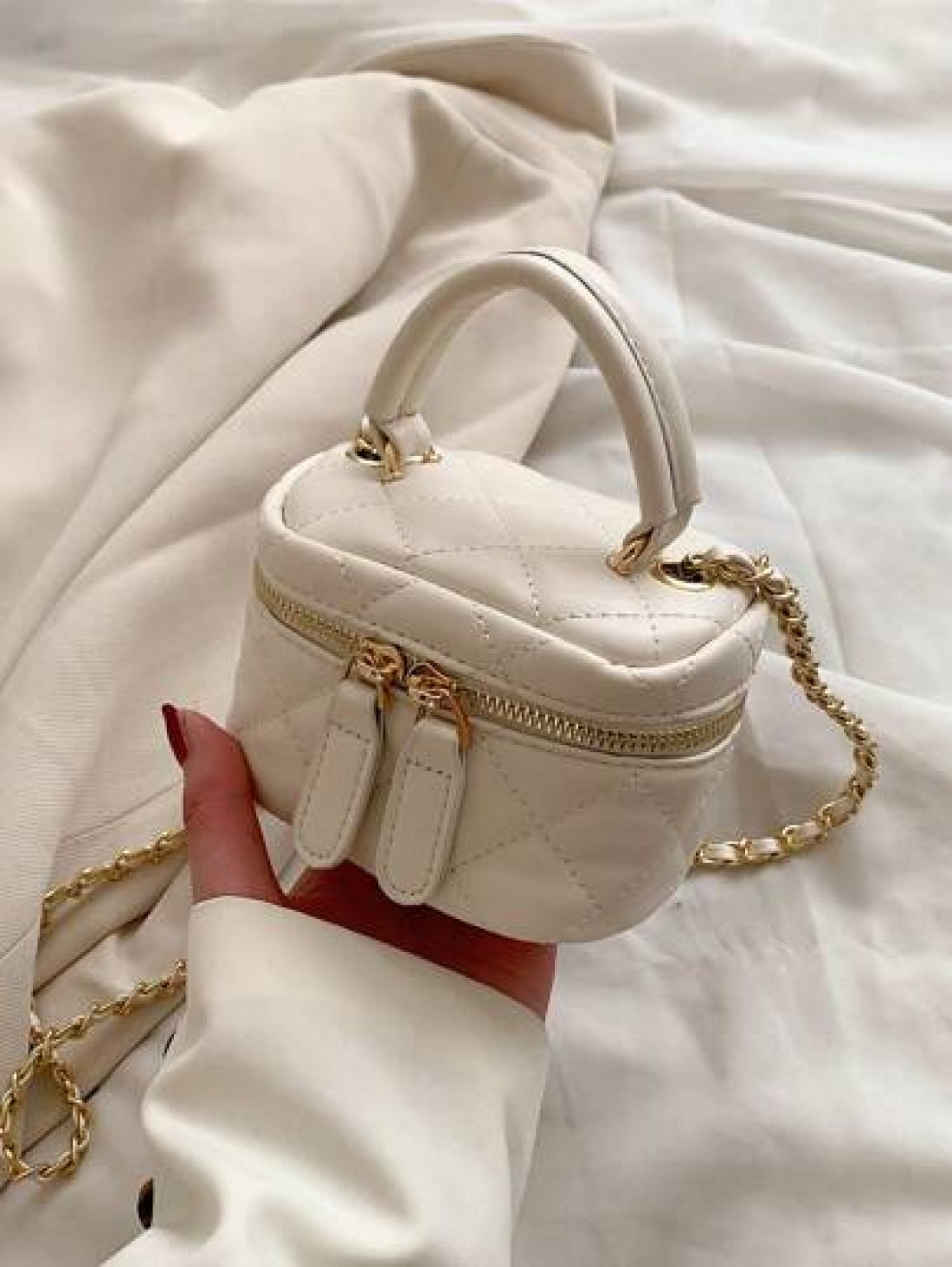 1pc Rhinestone Embroidery Mini Handbag Personalized Creative Chain Bag Lipstick Bag Crossbody Small Square Bag Comfortable Fabric Light And Large Capacity Adjustable Shoulder Strap The Internal Space