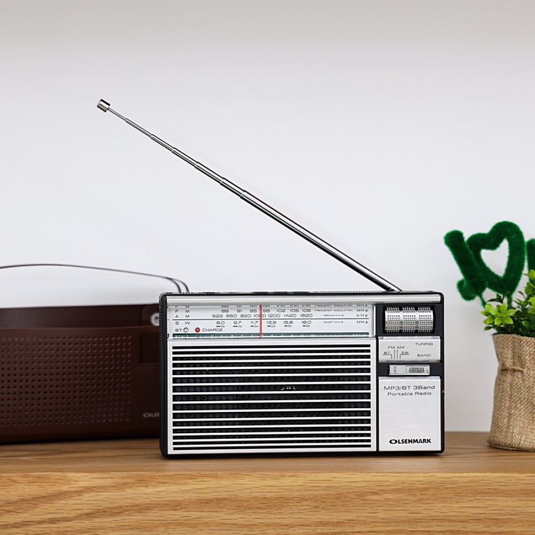 Olsenmark Portable Radio with 3 Band - Rechargeable Battery, Bluetooth USB, TF, &amp; MP3, Comfortable Handle, Karaoke Function - Recorder - Microphone Retro Style Radio, 2 Years Warranty