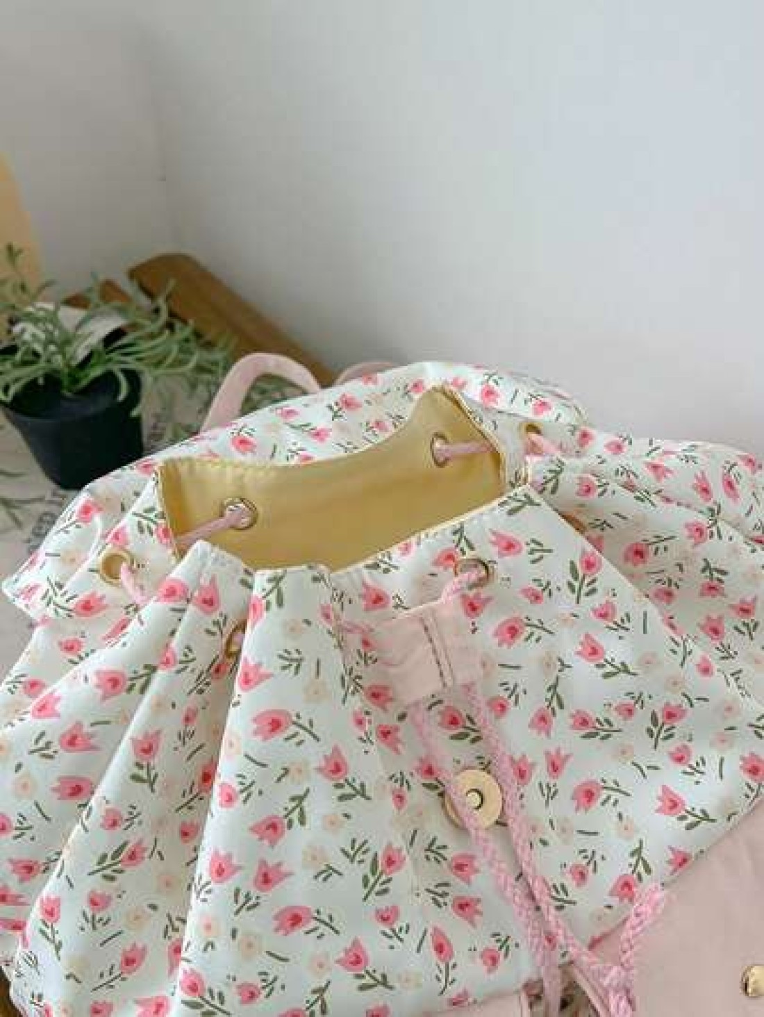 New Outdoor Travel Storage Mini Backpack For Girls Floral Pattern Lightweight School Bag