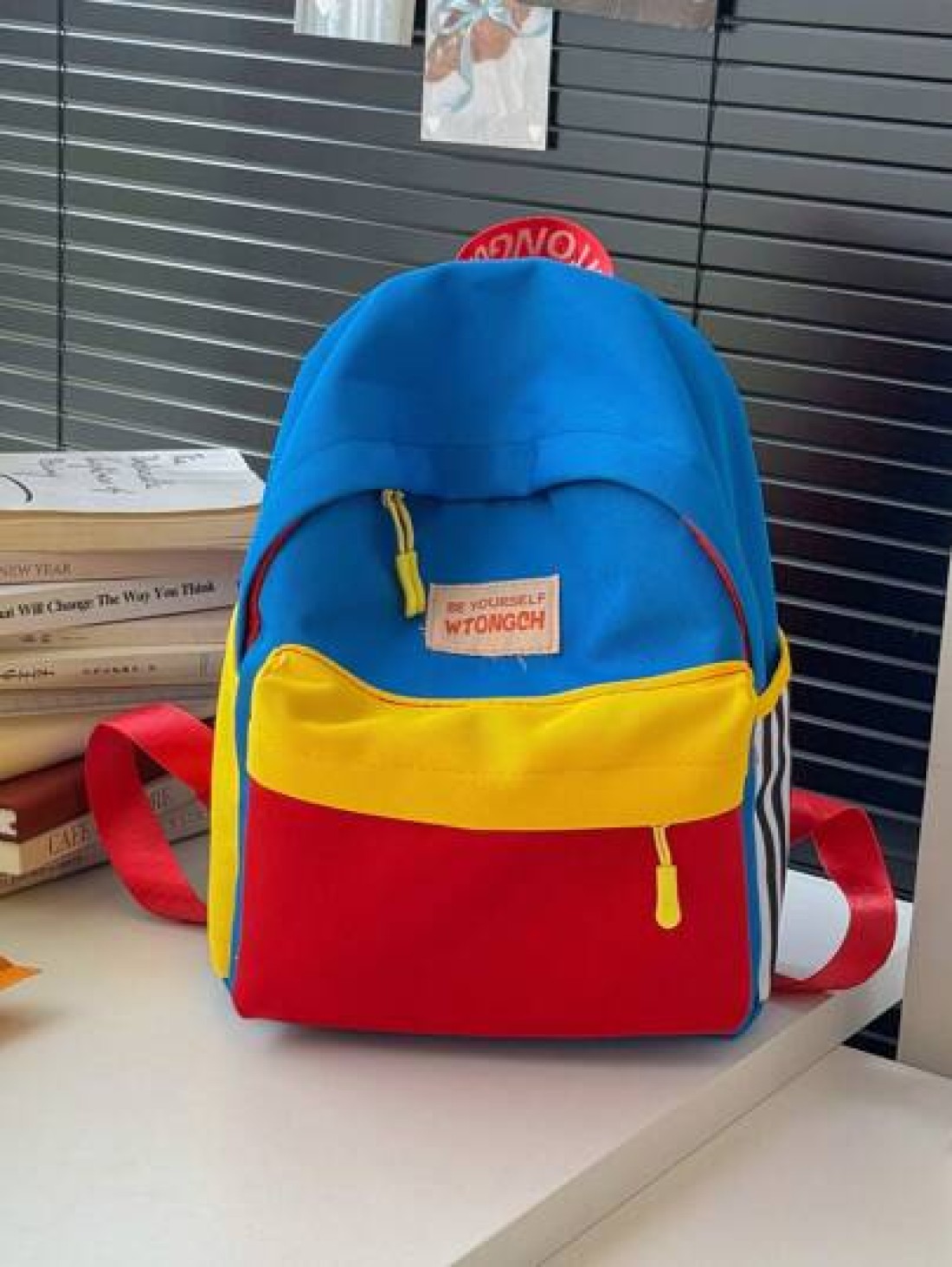 1 New Model Of Nylon Backpack For Girls And Boys With Contrasting Stripes Can Be Carried On One Shoulder Zipped Up And Closed Smoothly Fashionable And Casual Stylish And Individual Suitable For Daily