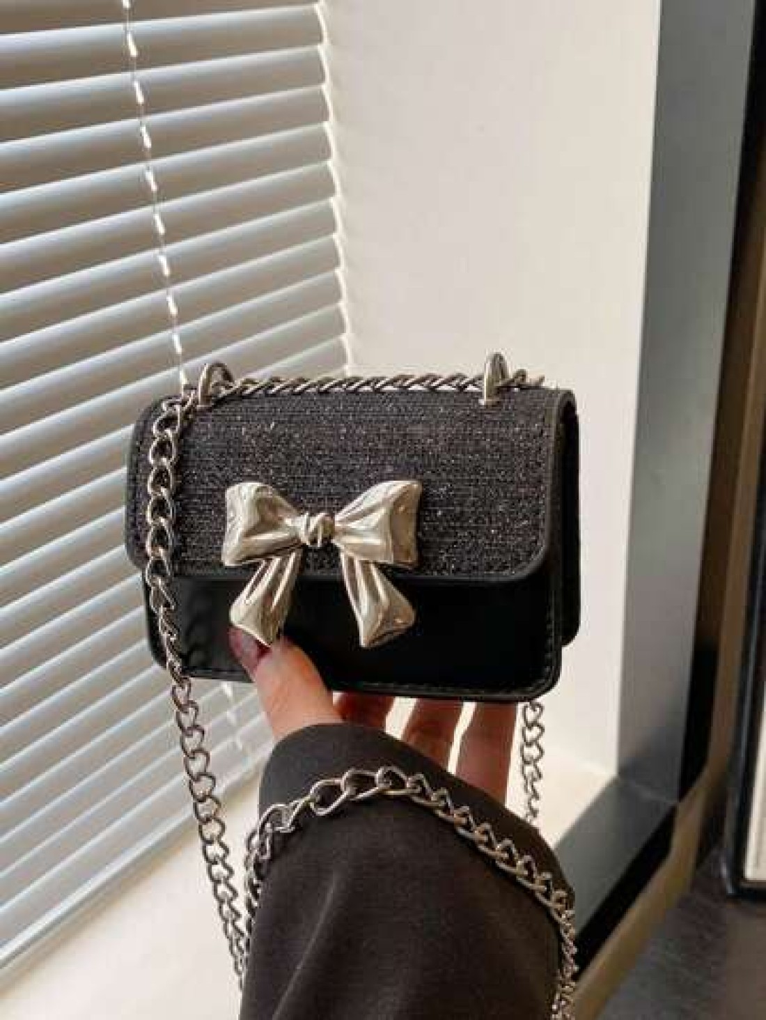 1pc Pu Fashion Sweet Spring Simple Western Style Crossbody Bag Simple And Fashionable Commuting Small Square Bag Korean Fashion Bag With Western Style Butterfly Decoration Fashionable Chain Shoulder S