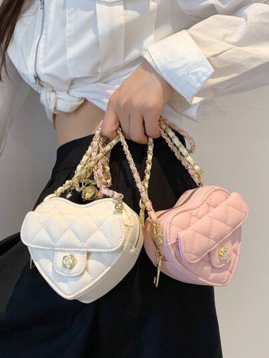Fashionable Cute Mini Heart Embroidered Pouch Bag Small Crossbody Coin Purse Mainly For Hanging Decorations Relatively Small Capacity Low Practicality