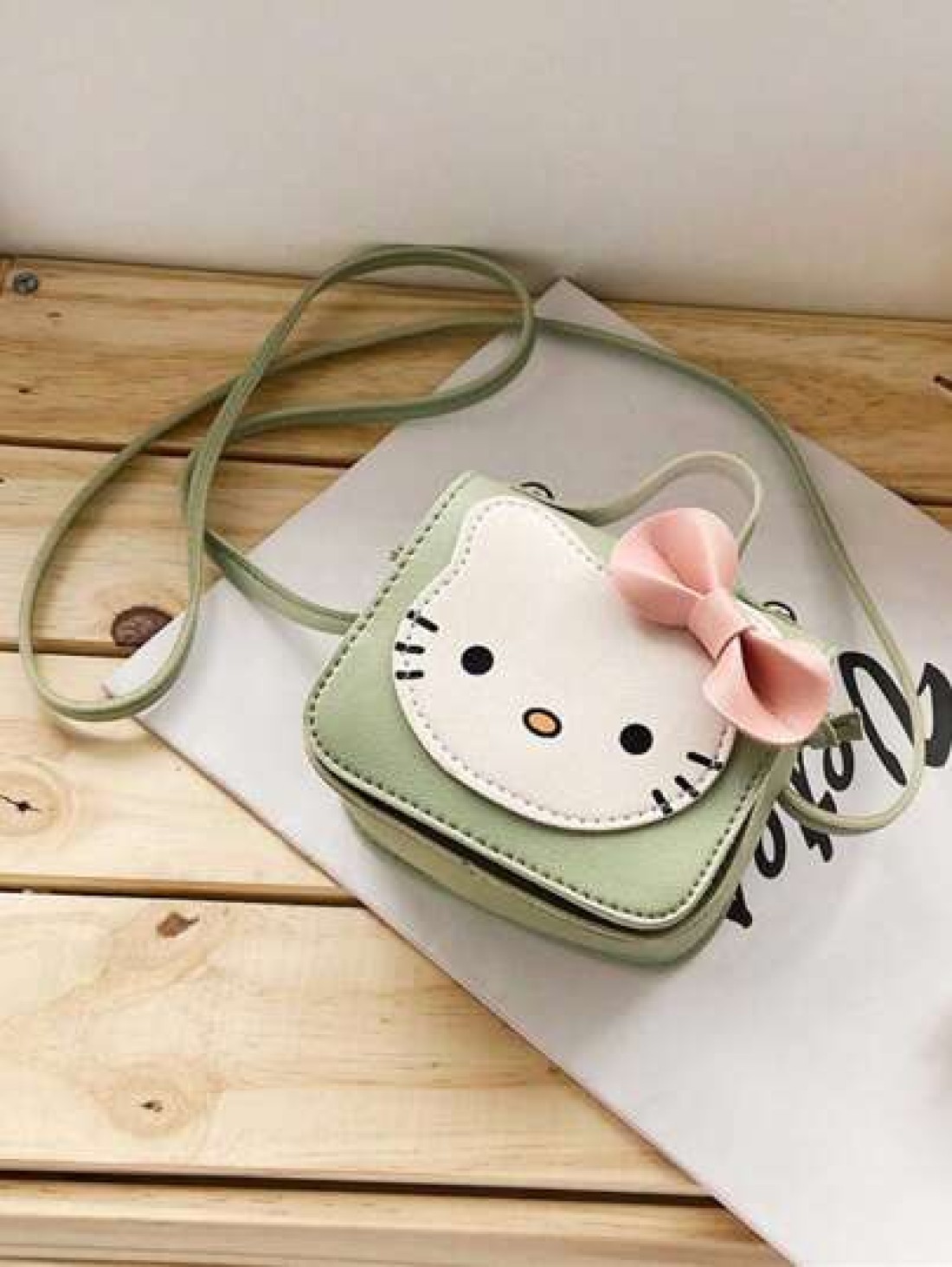 Sanrio Sanrio Hello Kitty Cartoon Children s Bag Cute Princess Casual Bag Girls Messenger Bag Small Shoulder Bag Coin Case For Lipstick Brush Skincare Mobile Phone Coin Small Items For Home Gift Vacat