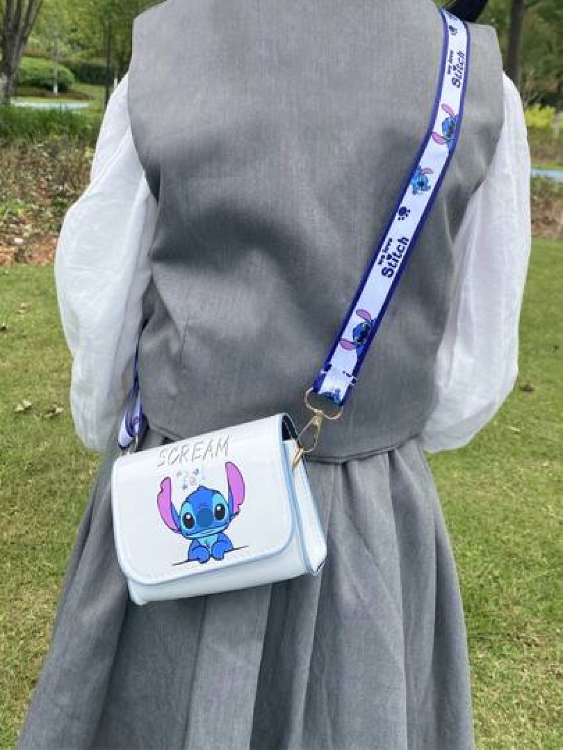 Disney 1pc Disney Stitch Cartoon Fashion Kids One Shoulder Crossbody Snack Bag Cute Stylish For Girls