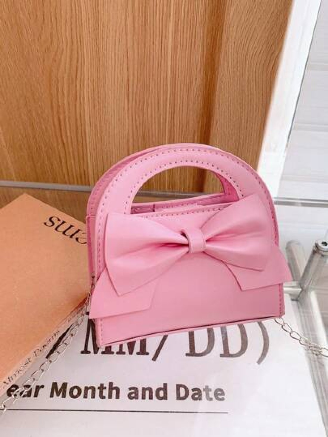 1pc Fashionable Popular Chain Bag Handbag Bow Shoulder Bag Cute Crossbody Bag With Cute Sweet Bow Decoration Handbag Pu Material Magnetic Buckle Closure Suitable For Girls Shopping Party Daily Use Put